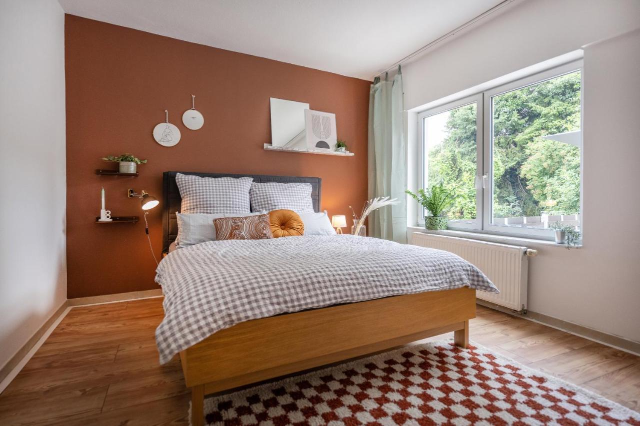 Wohlfuehlwohnung Mit 25 Qm Terrasse, Netflix Koblenz  Exterior photo