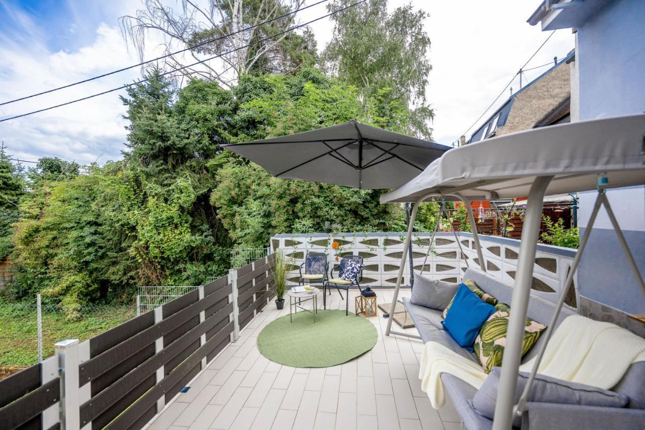 Wohlfuehlwohnung Mit 25 Qm Terrasse, Netflix Koblenz  Exterior photo